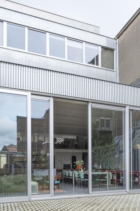 Mari'S: Multifunctional Shelter With Big Garden Villa Ghent Luaran gambar