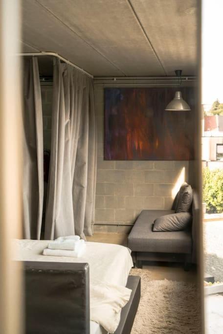 Mari'S: Multifunctional Shelter With Big Garden Villa Ghent Luaran gambar